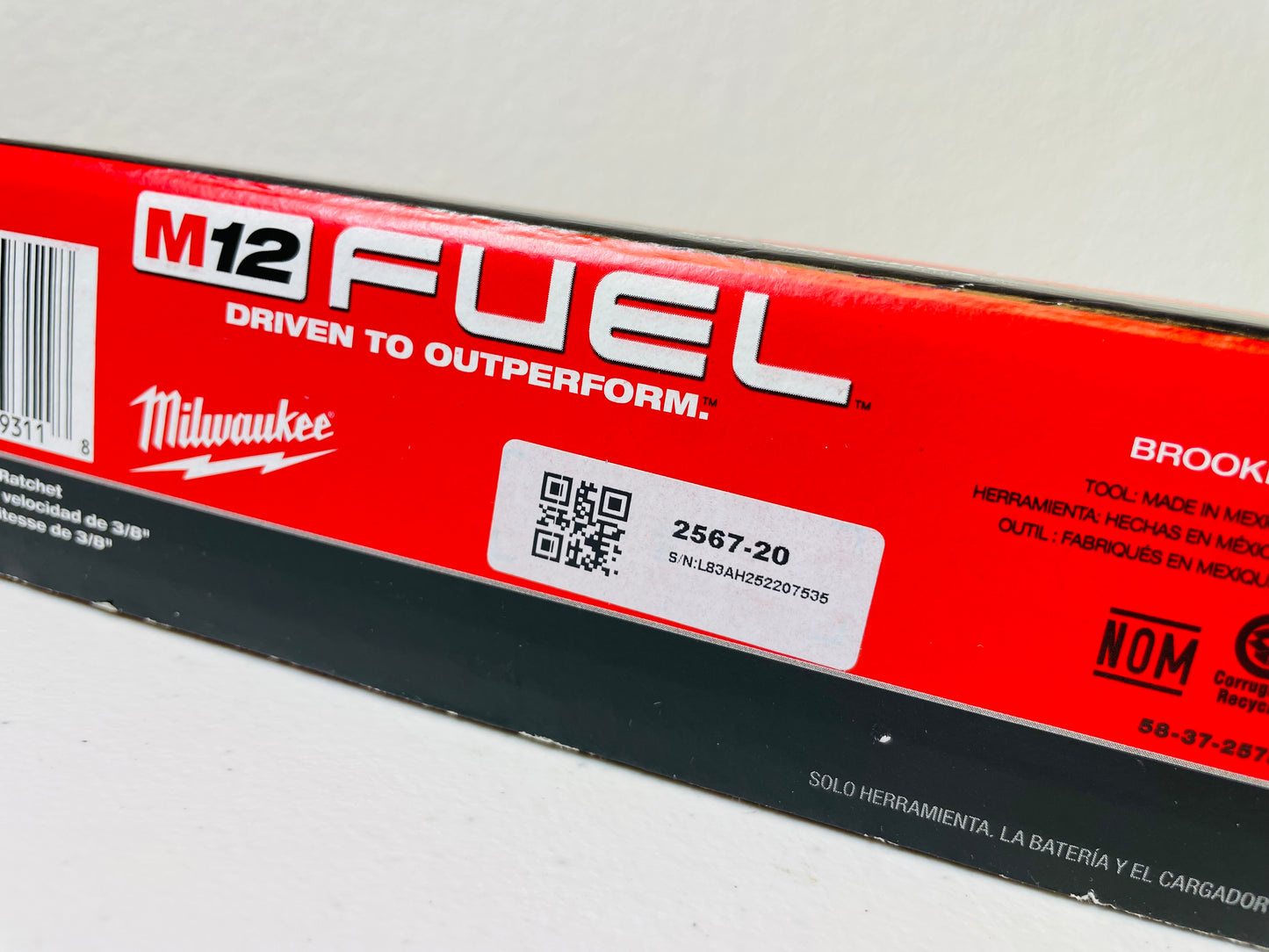 Milwaukee M12 Fuel 3/8" Speed Ratchet