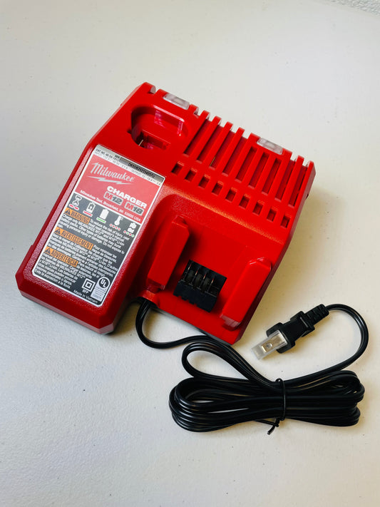 Milwaukee M18/M12 Multi Voltage Charger